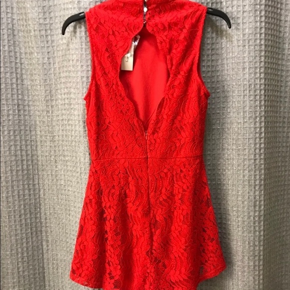 Francesca’s Collections Romper - Picture 3 of 6